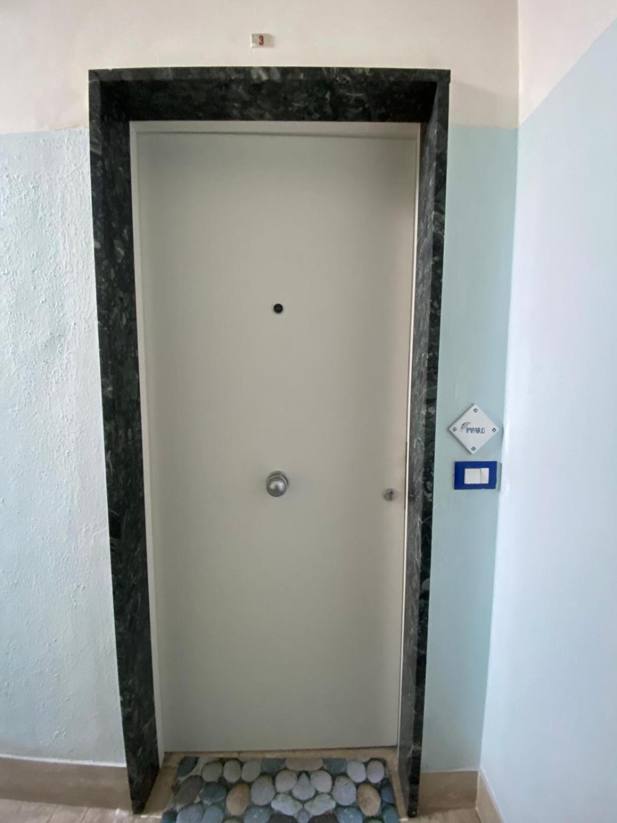 Casa Vacanza Imparo B&B อีสเกีย ภายนอก รูปภาพ