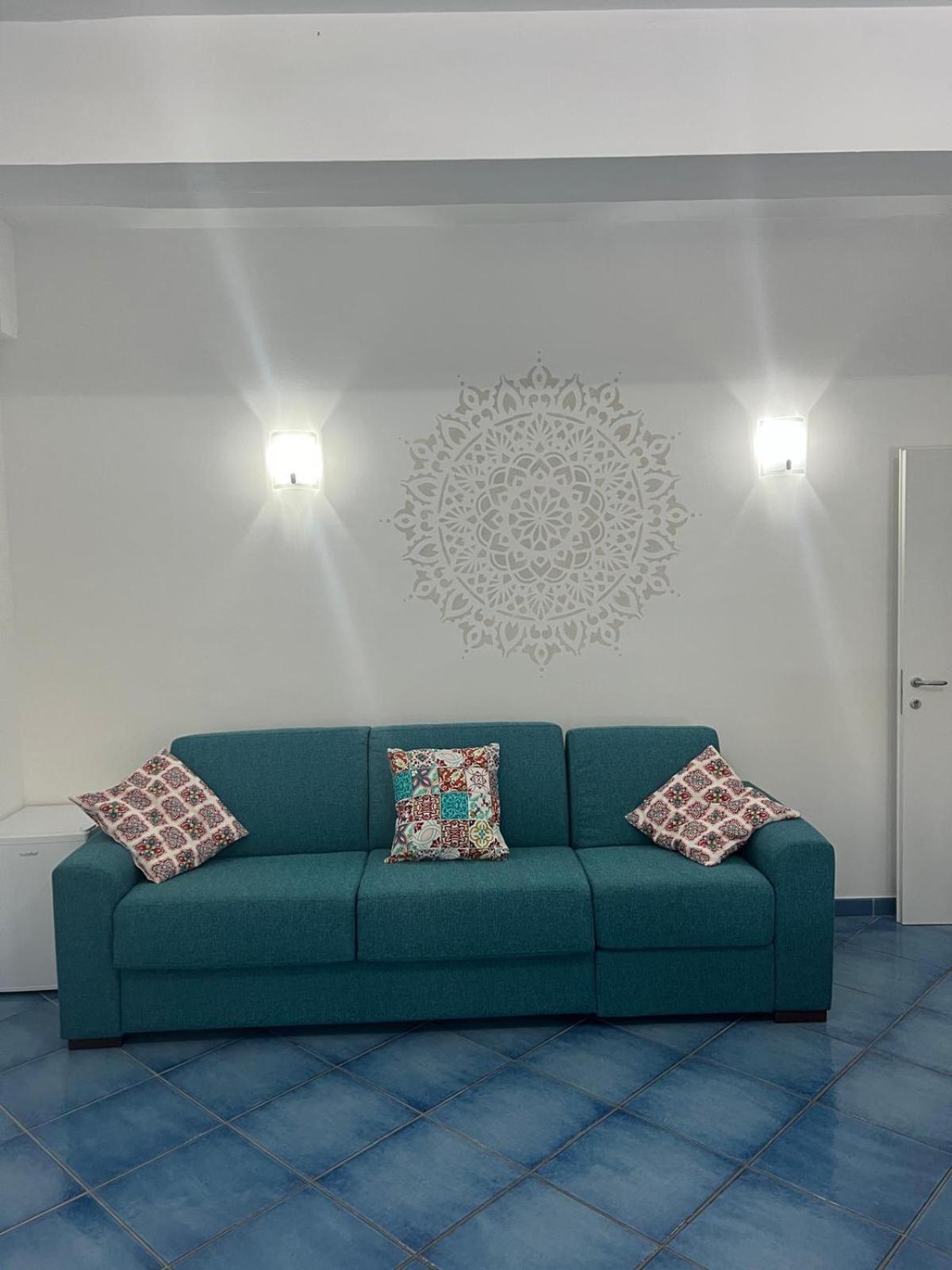 Casa Vacanza Imparo B&B อีสเกีย ภายนอก รูปภาพ